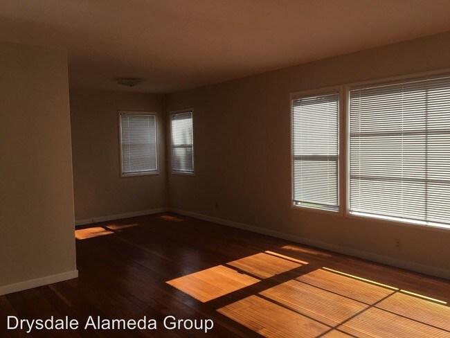 Foto del edificio - 511-511 1/2 Haight Ave