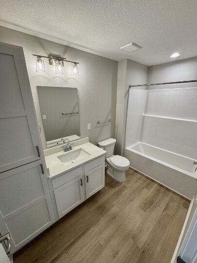 Foto del edificio - 8377 Valley Spring Dr