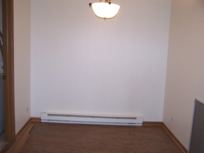 Foto del edificio - 510 Cunat Blvd