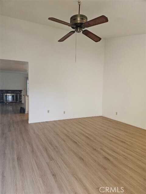 Foto del edificio - 14682 Alder Ln