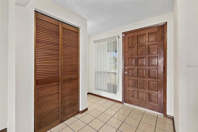 Foto del edificio - 1736 N Central Ave