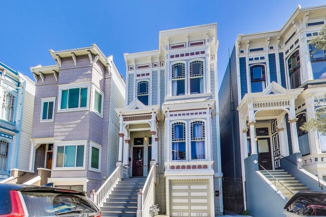 Building Photo - 753 Capp St
