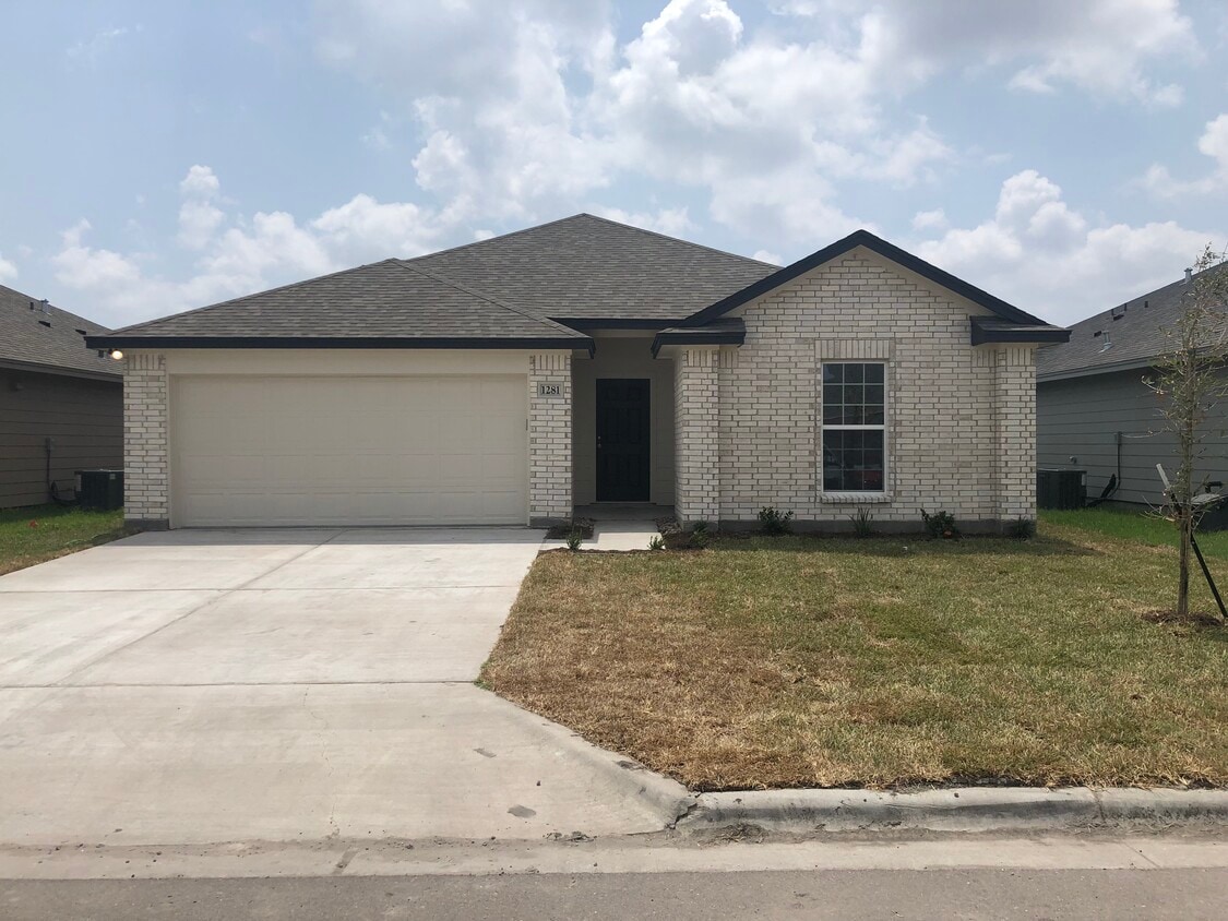 Primary Photo - 1281 Thames Chase Dr