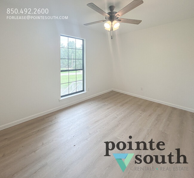 Building Photo - 10080 Bay Haven Dr