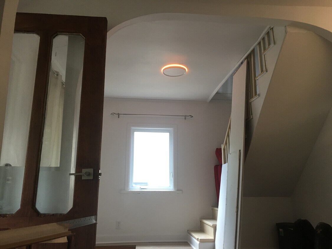 3300 25E Av, Laval, QC H7R 3J8 House for Rent in Laval, QC