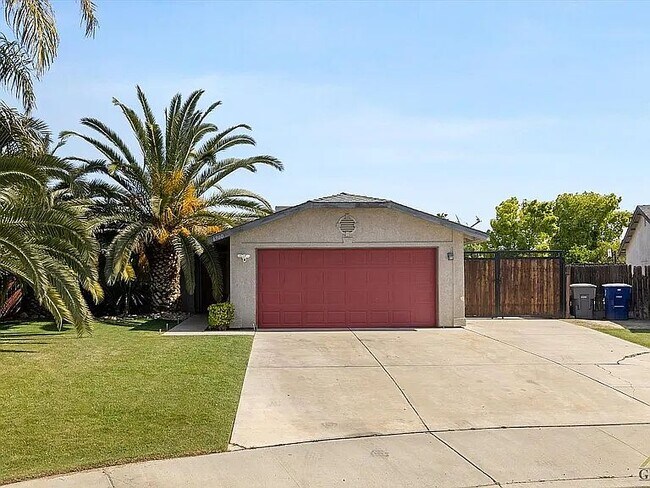 Building Photo - 6900 Allspice Ct