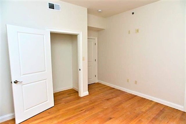 Building Photo - 48 Dudley St