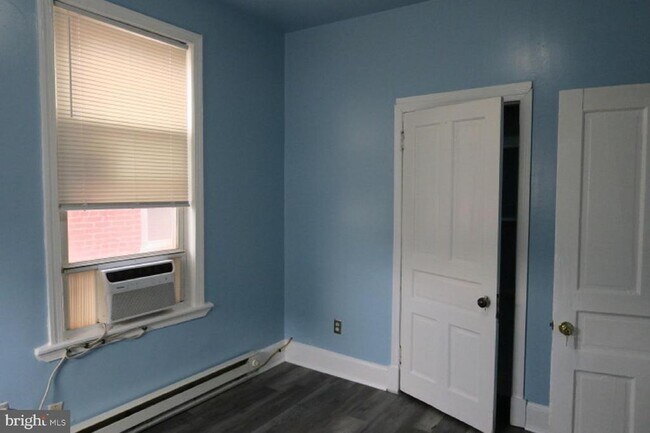 Foto del edificio - 3545 10th St NW
