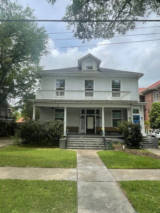 Primary Photo - 2230-2230 Napoleon Ave