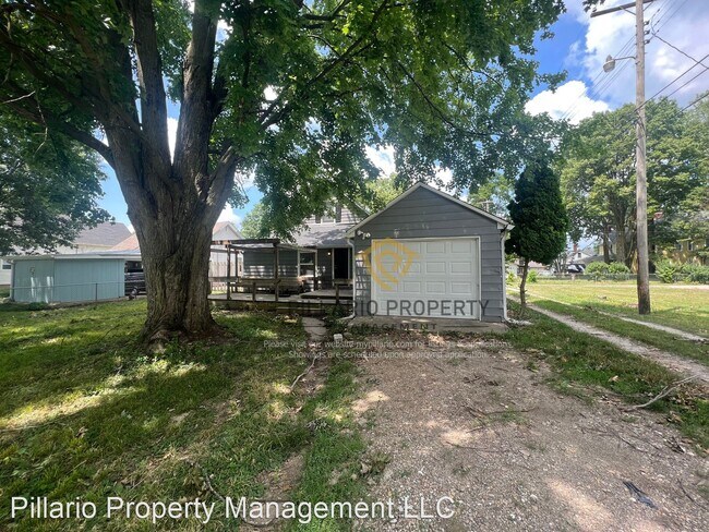 Building Photo - 3 br, 1.5 bath House - 117 W Franklin St