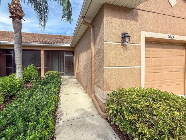 Foto del edificio - 9023 Stone Harbour Loop