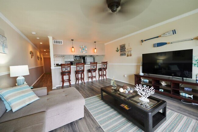 Foto del edificio - 12600 Melville Dr
