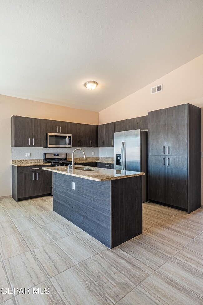 Building Photo - 14933 Tierra Isaiah Ave