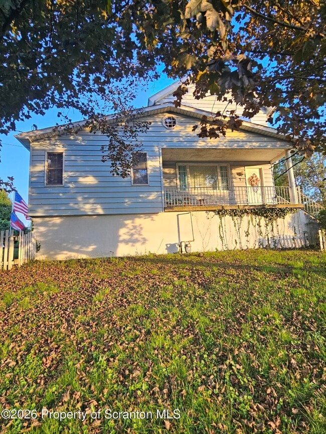 Foto del edificio - 2309 Birney Ave