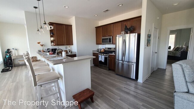 Building Photo - 2 br, 2 bath House - 9650 Shore Drive, Uni...