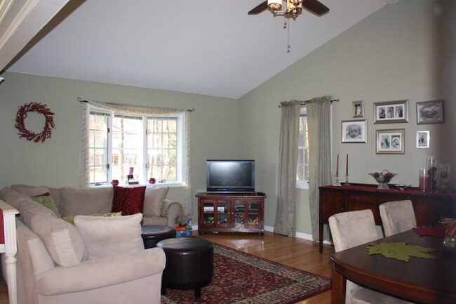 Foto del edificio - 3436 Park Rd