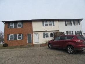 Building Photo - 388 Rose Ln