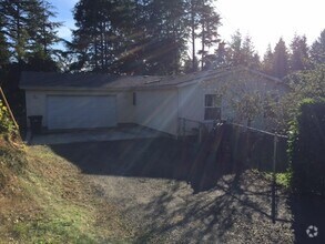 Building Photo - 97566 Kadora Dr