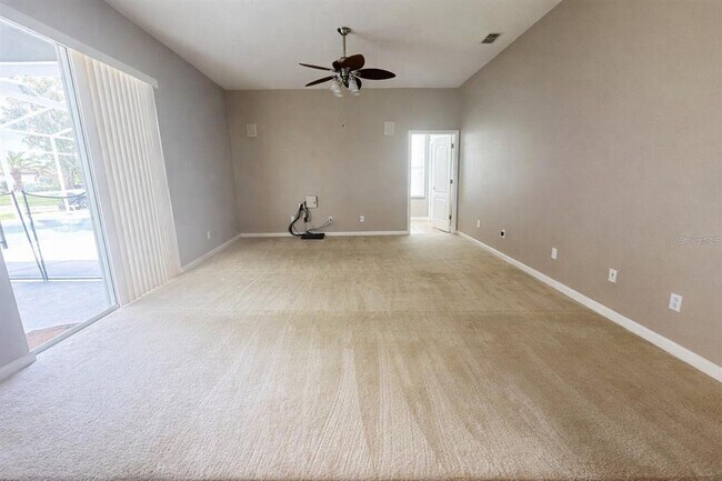 Foto del edificio - 364 Belhaven Falls Dr