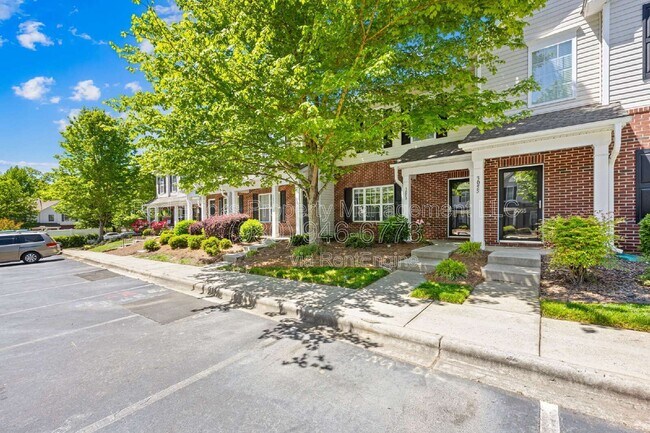 Foto del edificio - 3053 Summerfield Ridge Ln