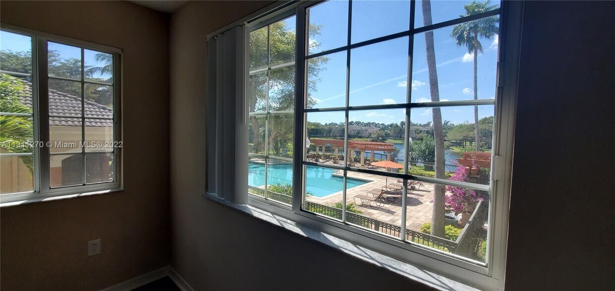 4195 Haverhill Rd Unit 306, West Palm Beach, FL 33417 Condo for Rent