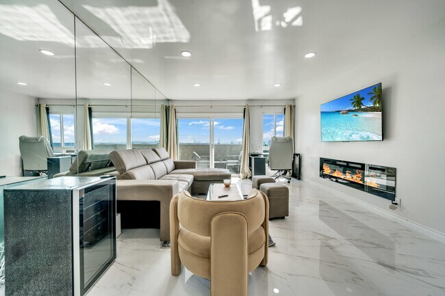 Foto del edificio - 8400 De Longpre Ave