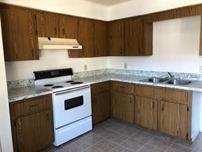 Primary Photo - 2 br, 1 bath Apartment - 1195 W. 16th St