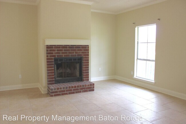 Building Photo - 3 br, 2 bath House - 15164 Point Chenier Ave.