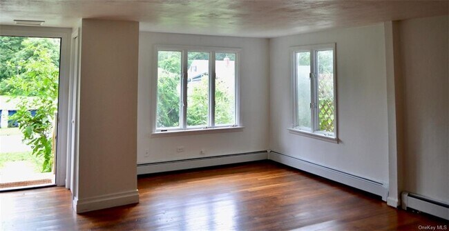 Building Photo - 1240 NY-308