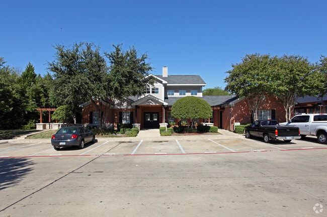 Centerville Pointe - Centerville Pointe Apartments