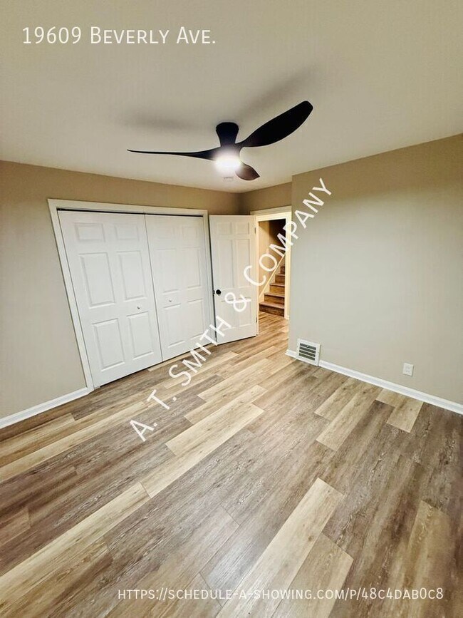 Foto del edificio - 19609 Beverly Ave