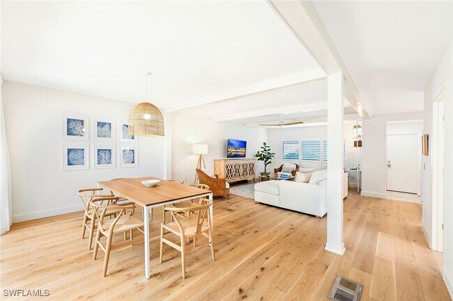 Foto del edificio - 1334 Crayton Rd