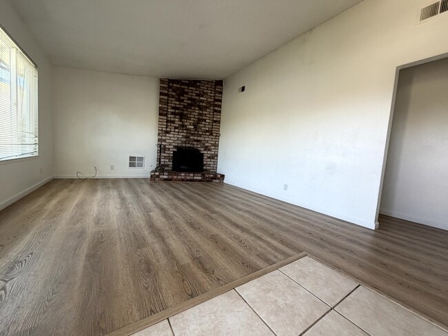 Foto del edificio - 951 Sloat Dr