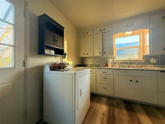 Foto del edificio - 514 Ritchey St