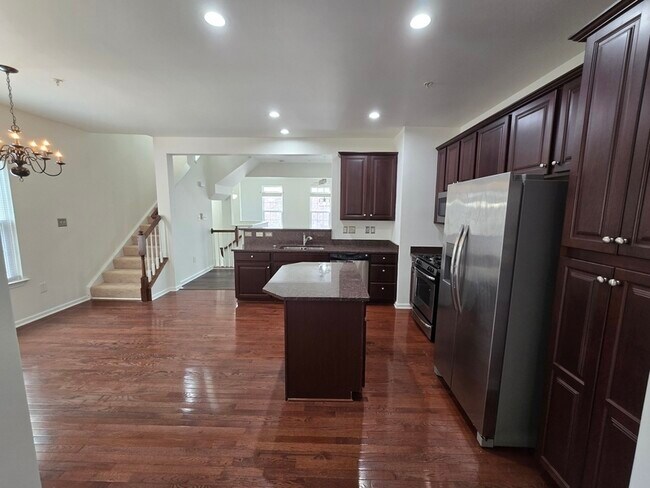 Building Photo - 1301 Boulder Creek Rd
