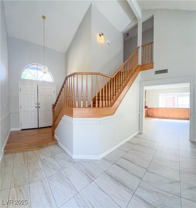 Building Photo - 6437 Peachwood Rd