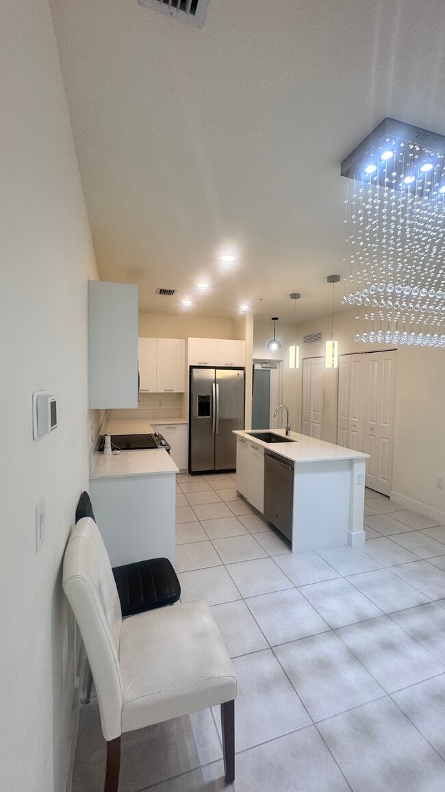 Kitchen & Dining - 8001 NW 41st St