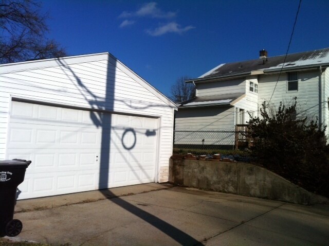 Building Photo - Beautiful 3 Bedroom 1.5 Bath Home