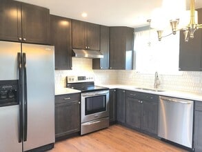 Building Photo - 6557 S Cody Way