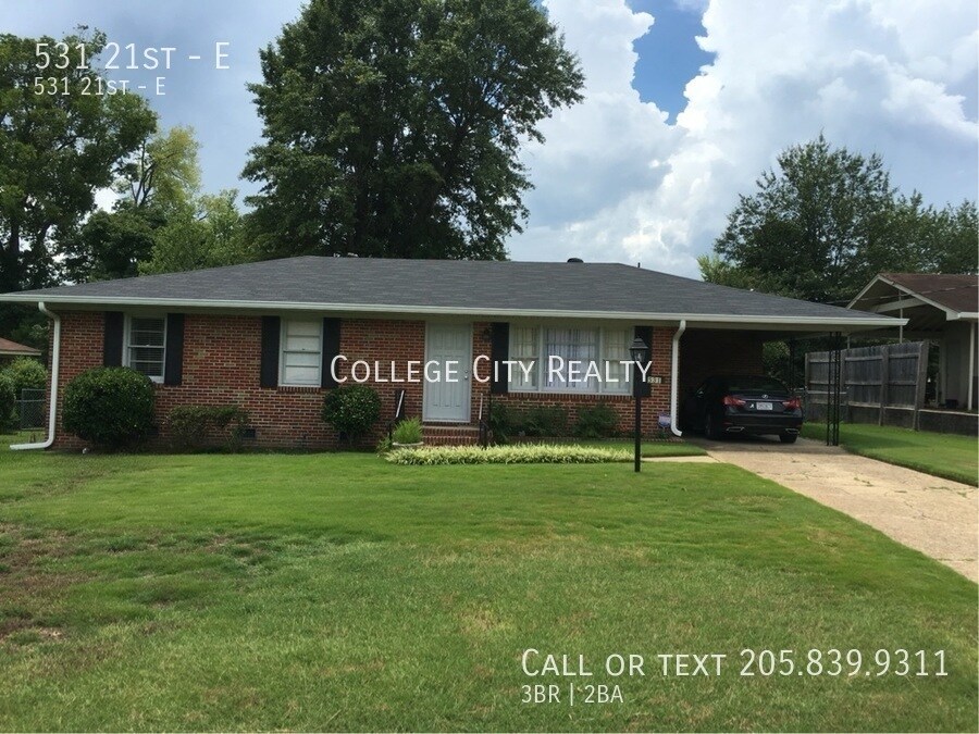 Foto principal - 531 21st St E