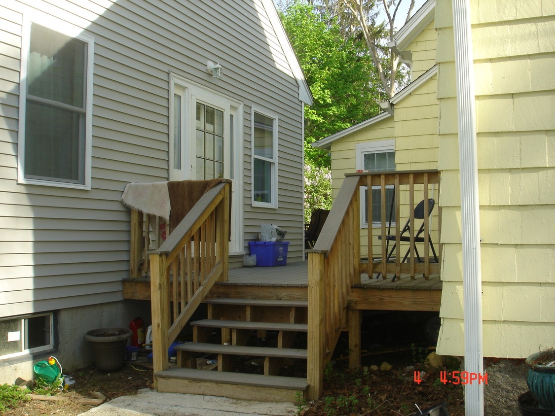 Primary Photo - 10 Pleasant St