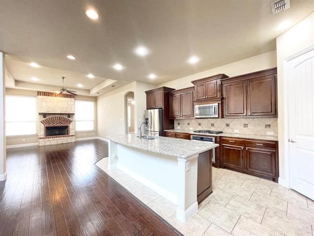 Foto del edificio - 6409 Truewick Ct
