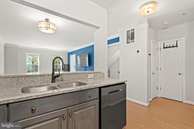 Building Photo - 1530 Northern Neck Dr