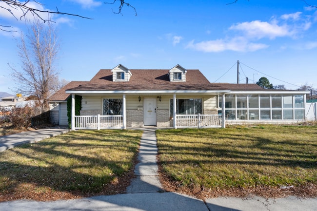 Building Photo - 496 N 500 E