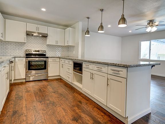 Building Photo - 1376 Ala Kula St