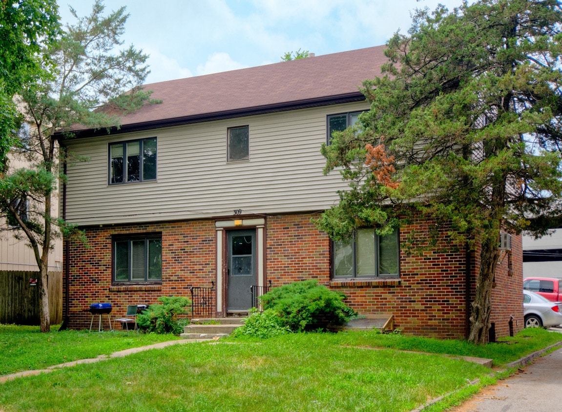 309 Lynn - 309 Lynn Ave
