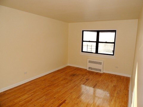 Primary Photo - 153-27 73rd Ave