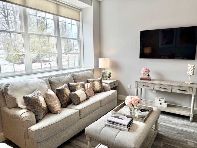 Foto del edificio - The Residence at 1555 Elm