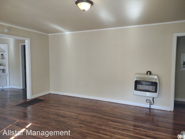Building Photo - 3 br, 1 bath House - 4620 Cedarhurst Ave