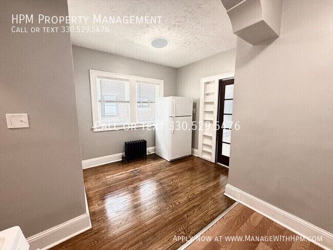 Foto del edificio - 1380 W 112th St